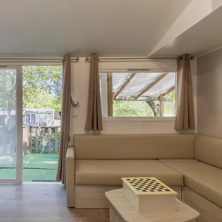Mobilehome * Lagorce (Ardeche)