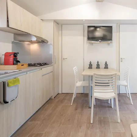 Mobilehome Daire Lagorce (Ardeche)
